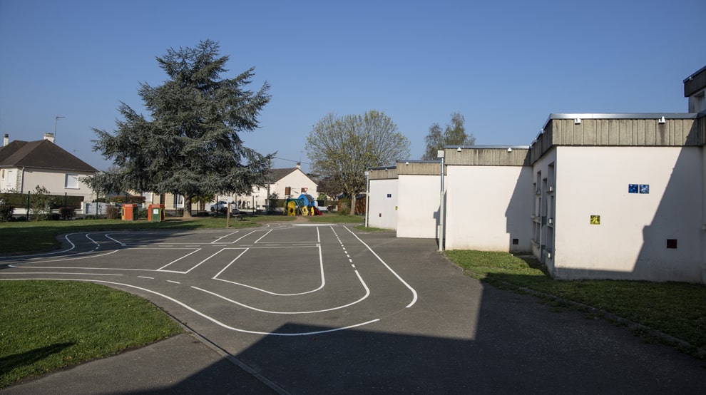 03 École maternelle publique de la Valaisière