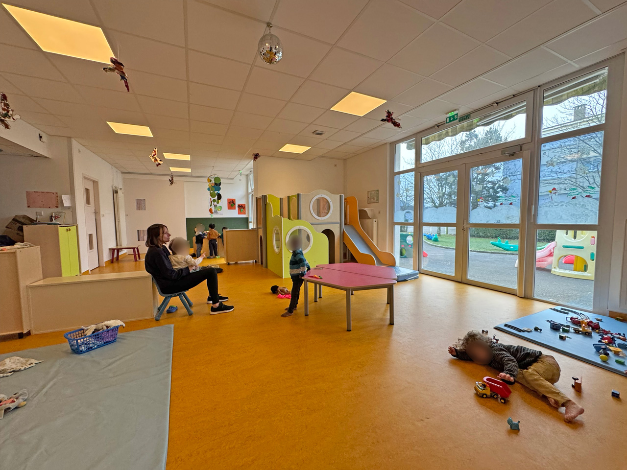 12-Crèche-Multi-accueil-Les-P-tits-Loups-Évron