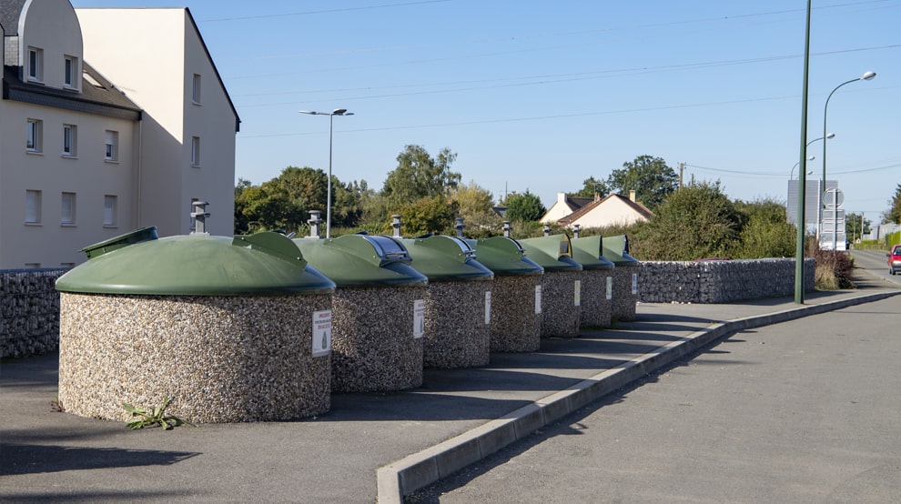 Environnement Point Apport Volontaire Poubelles Point de collecte de Neau