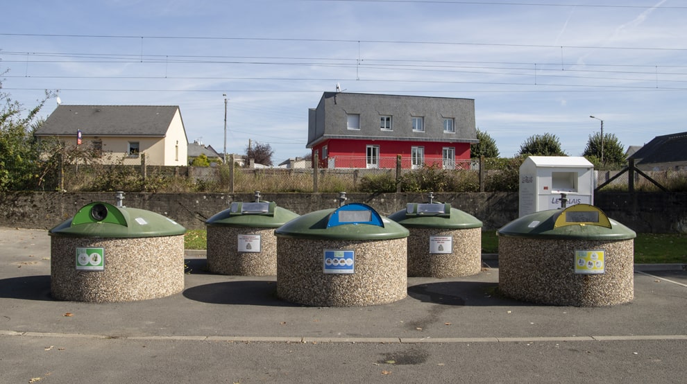 Environnement Point Apport Volontaire Poubelles Point de collecte du parking du Boulay