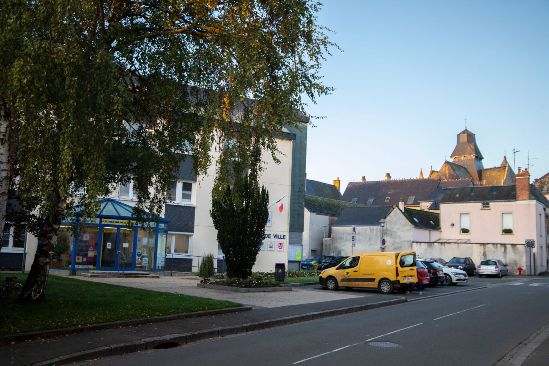 Service Finances et Commande publique