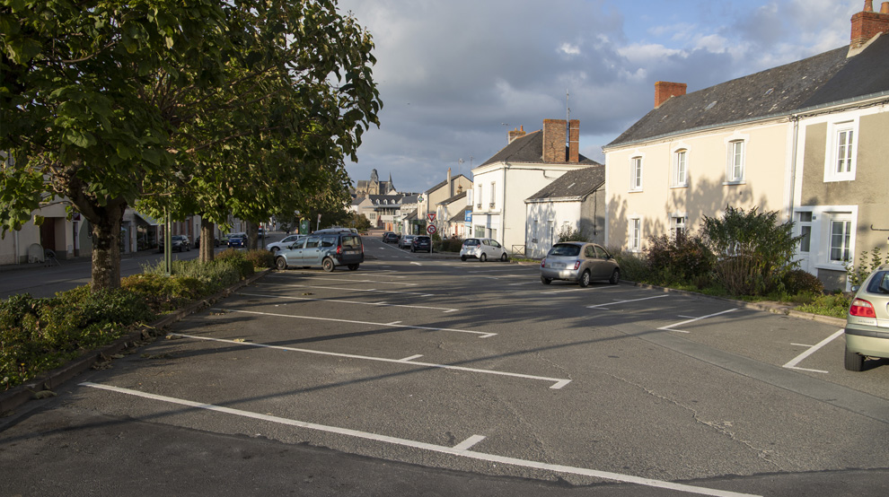 Parking des sports Evron 01