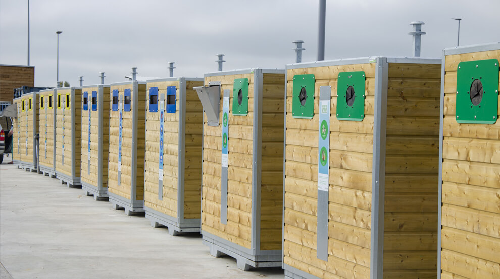 Environnement Point Apport Volontaire Poubelles Point de collecte des Maltières EVRON