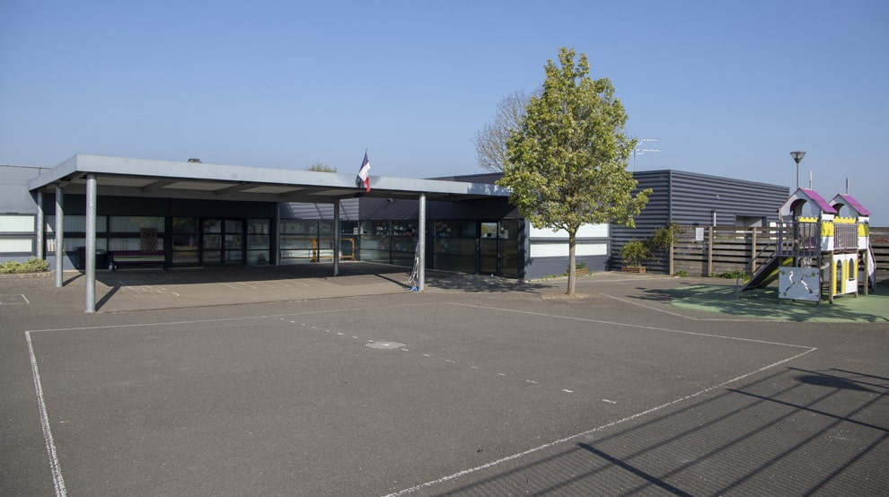 Ecole primaire publique Les Petits Luatais 01