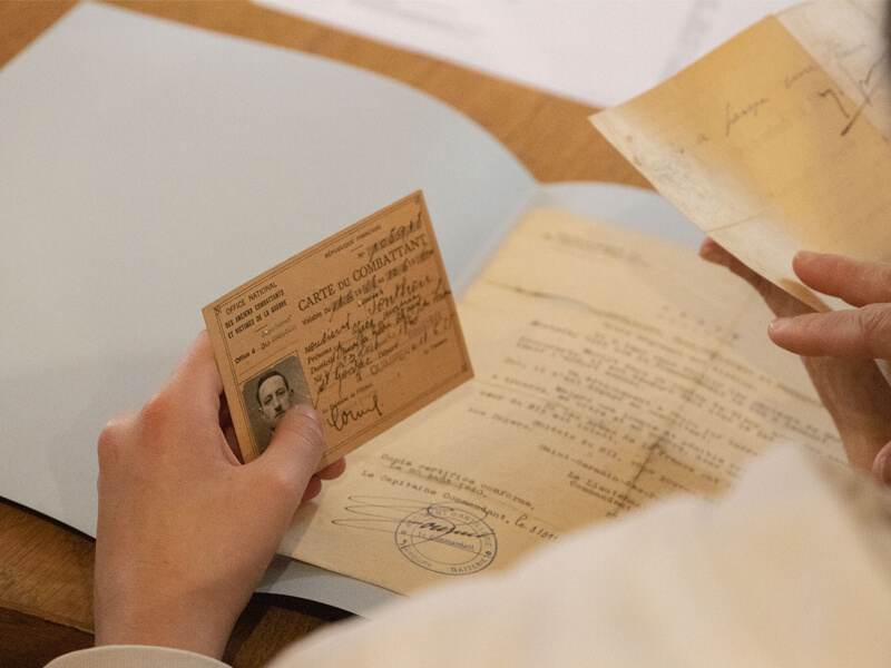 Grande collecte de documents 80 ans de la Libération dÉvron lors de la Seconde Guerre mondiale