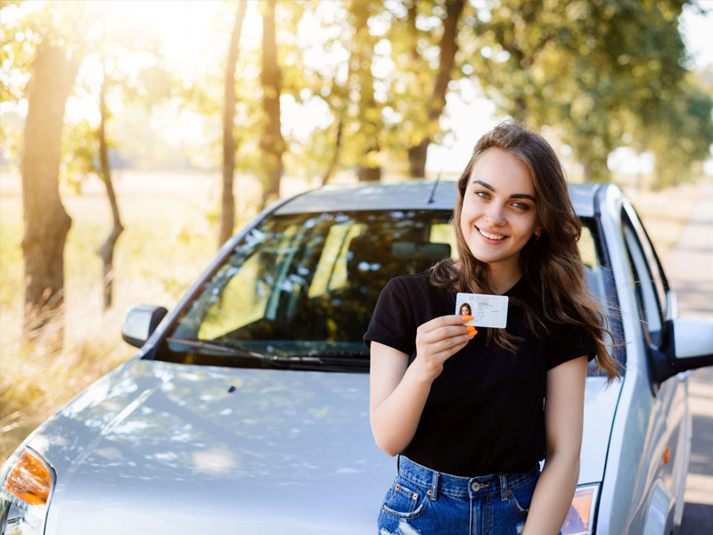 IMAGES Bourse au permis de conduire