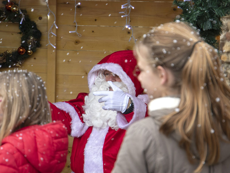 Le Marché de Noël EVRON sommaire