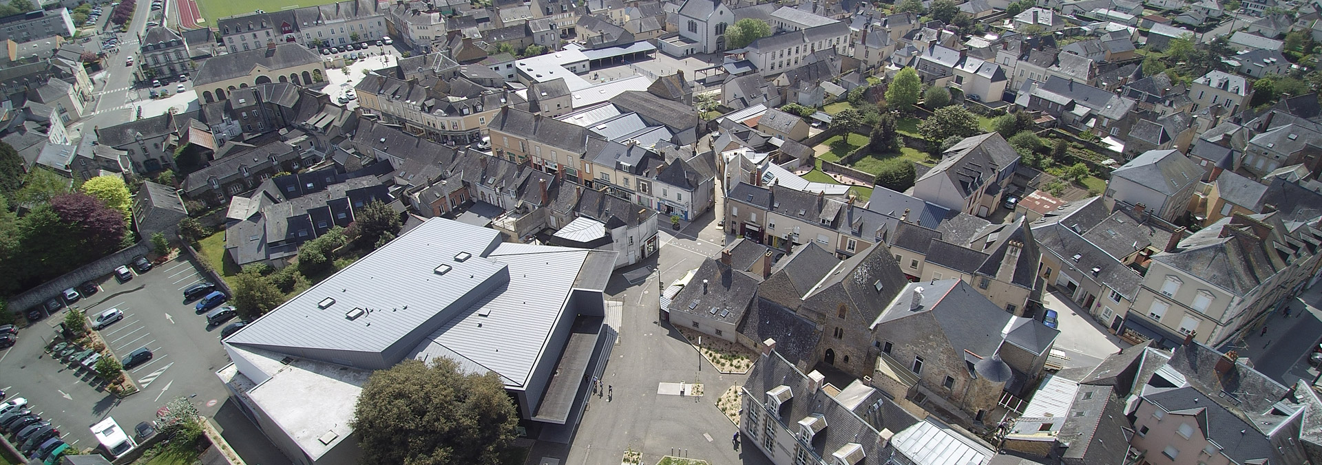 Evron centre ville commune nouvelle Mayenne